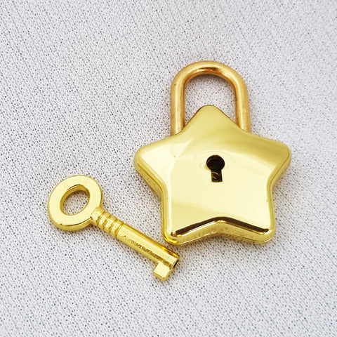 Engravable | Gold Mini Star Love Lock.