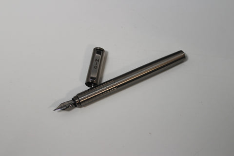 Engravable | MIG Titanium Fountain pen.
