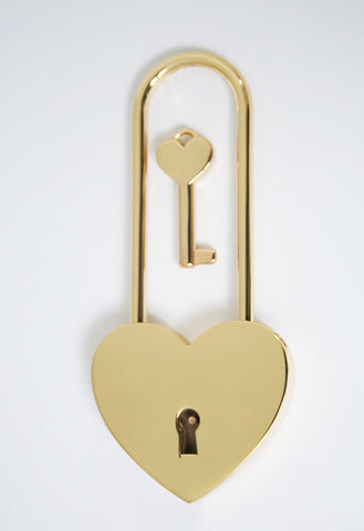 Engravable | Single Gold long neck Love Lock.
